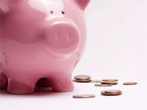 Free Distance Learning College Scholarships for Affordable Education GetEducated Online College Scholarship Money | Piggy Bank